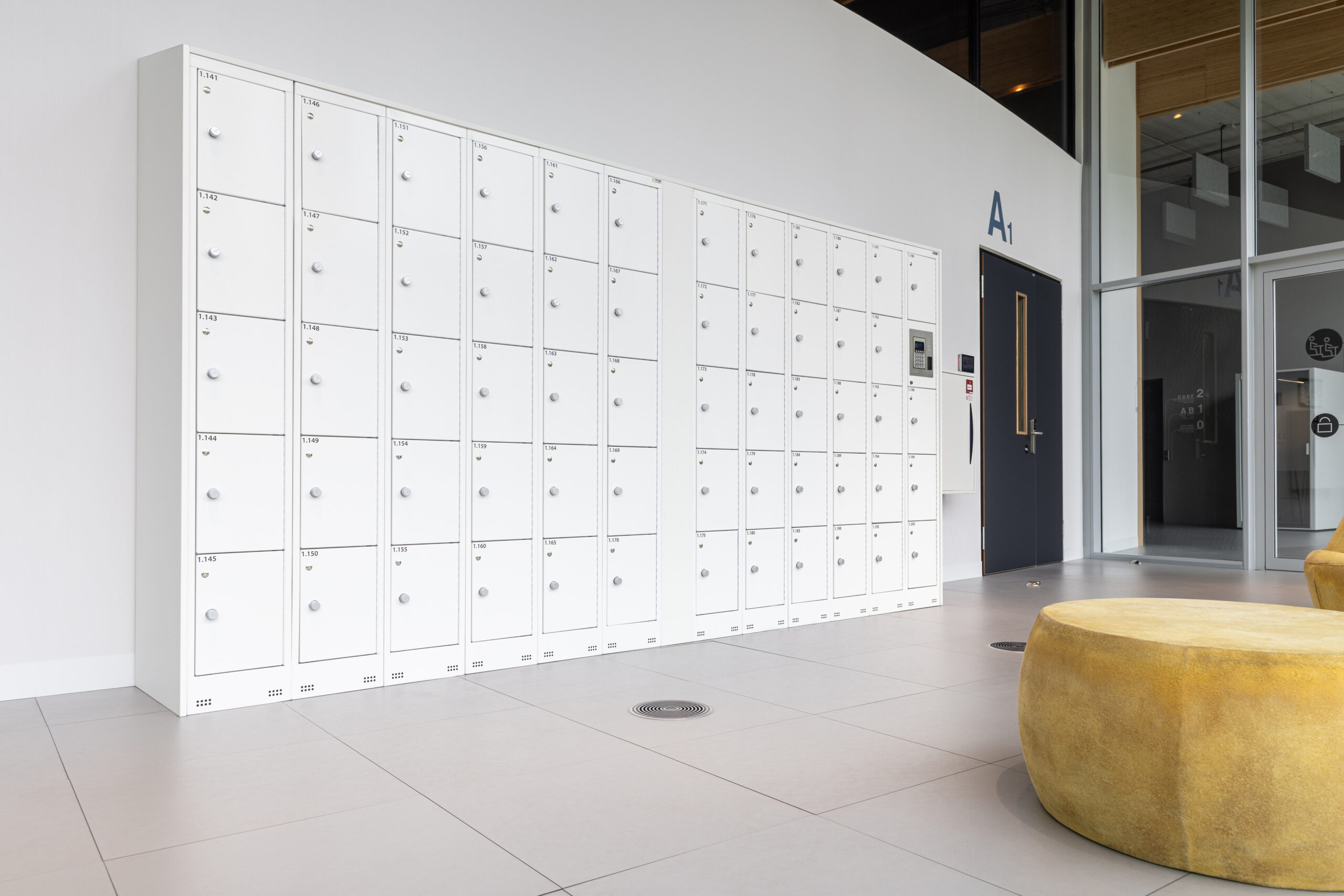 Circulaire lockers op TU Delft